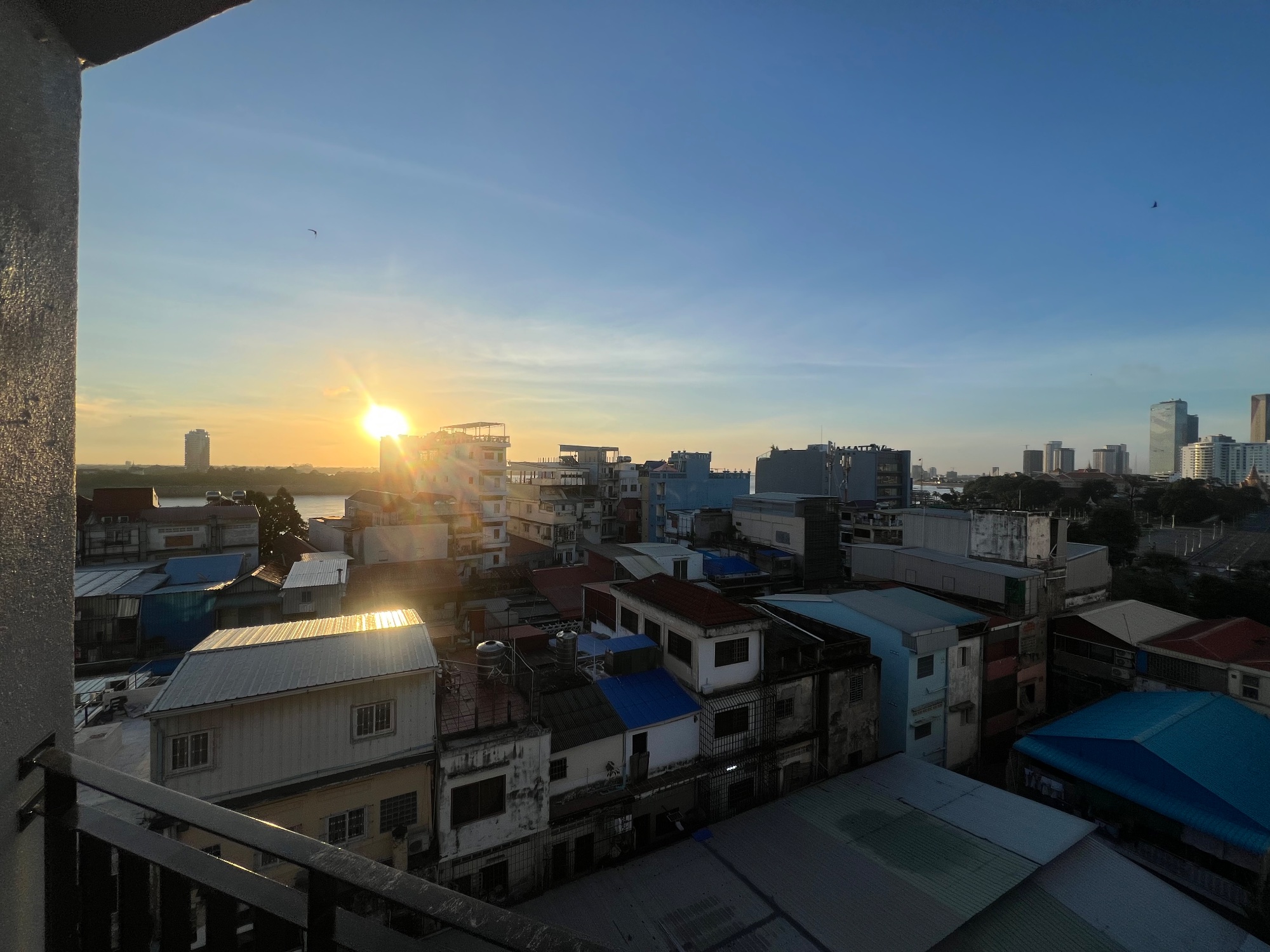 Phnom Penh Pictures