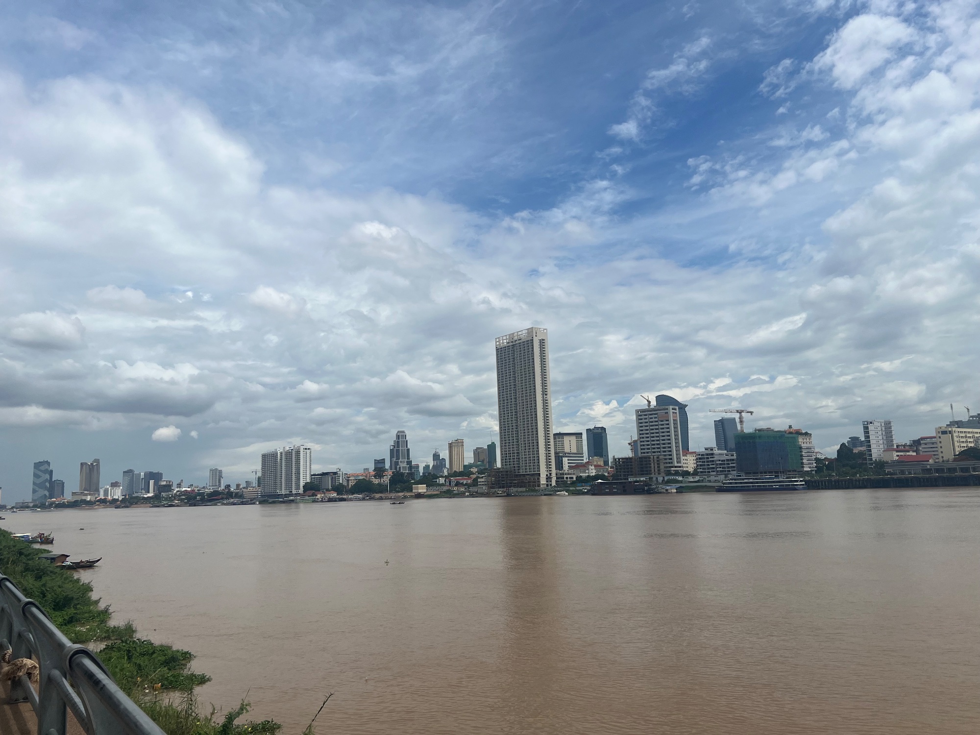 Phnom Penh Pictures