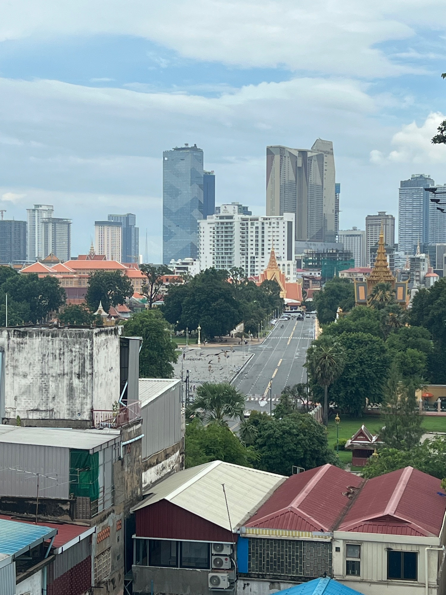 Phnom Penh Pictures