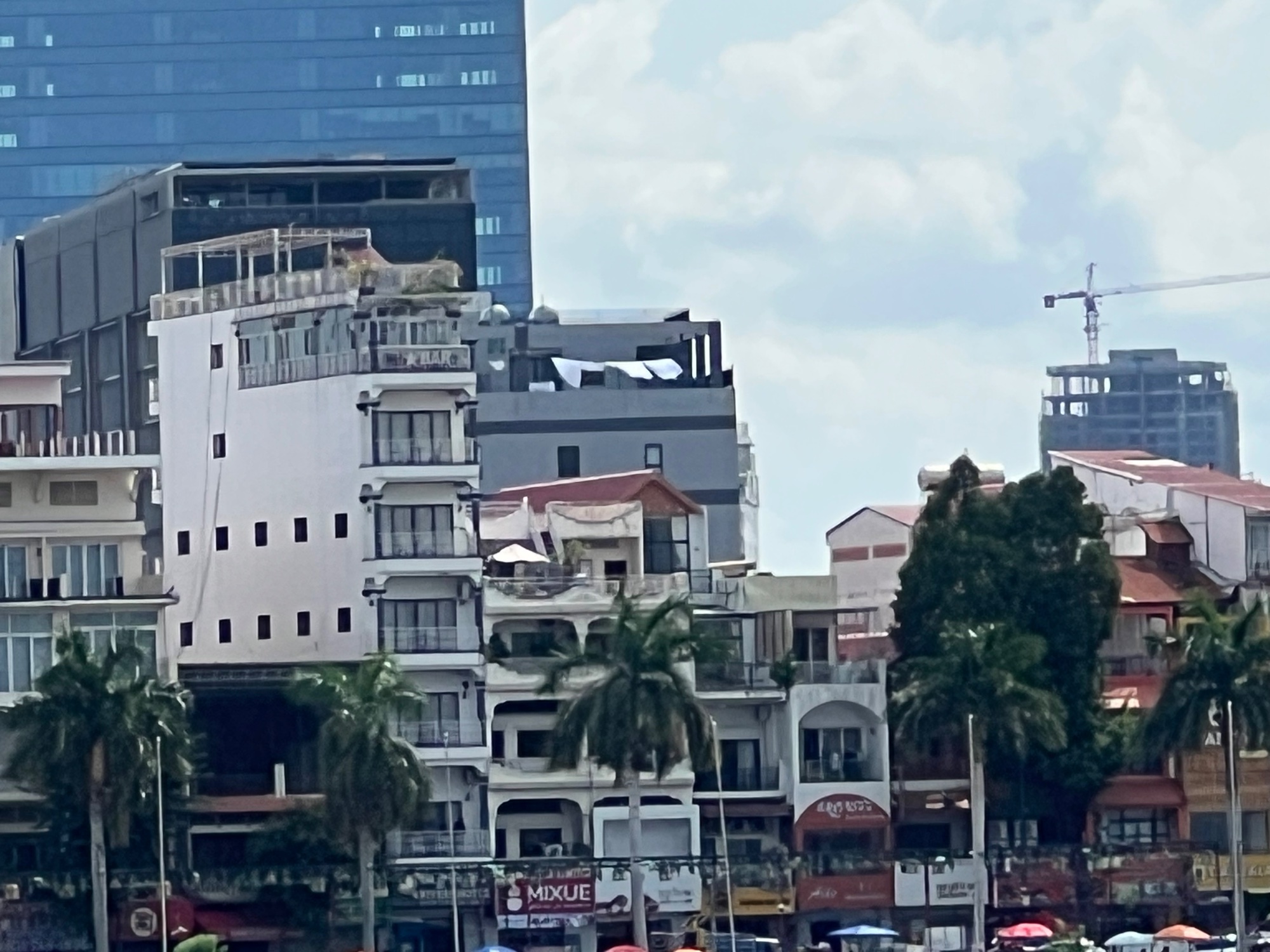 Phnom Penh Pictures