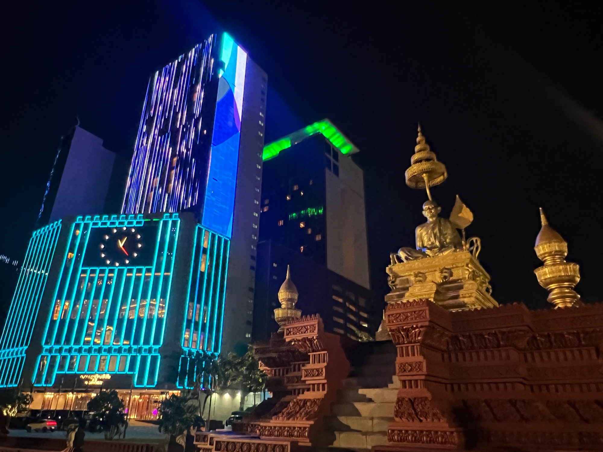 Phnom Penh Pictures