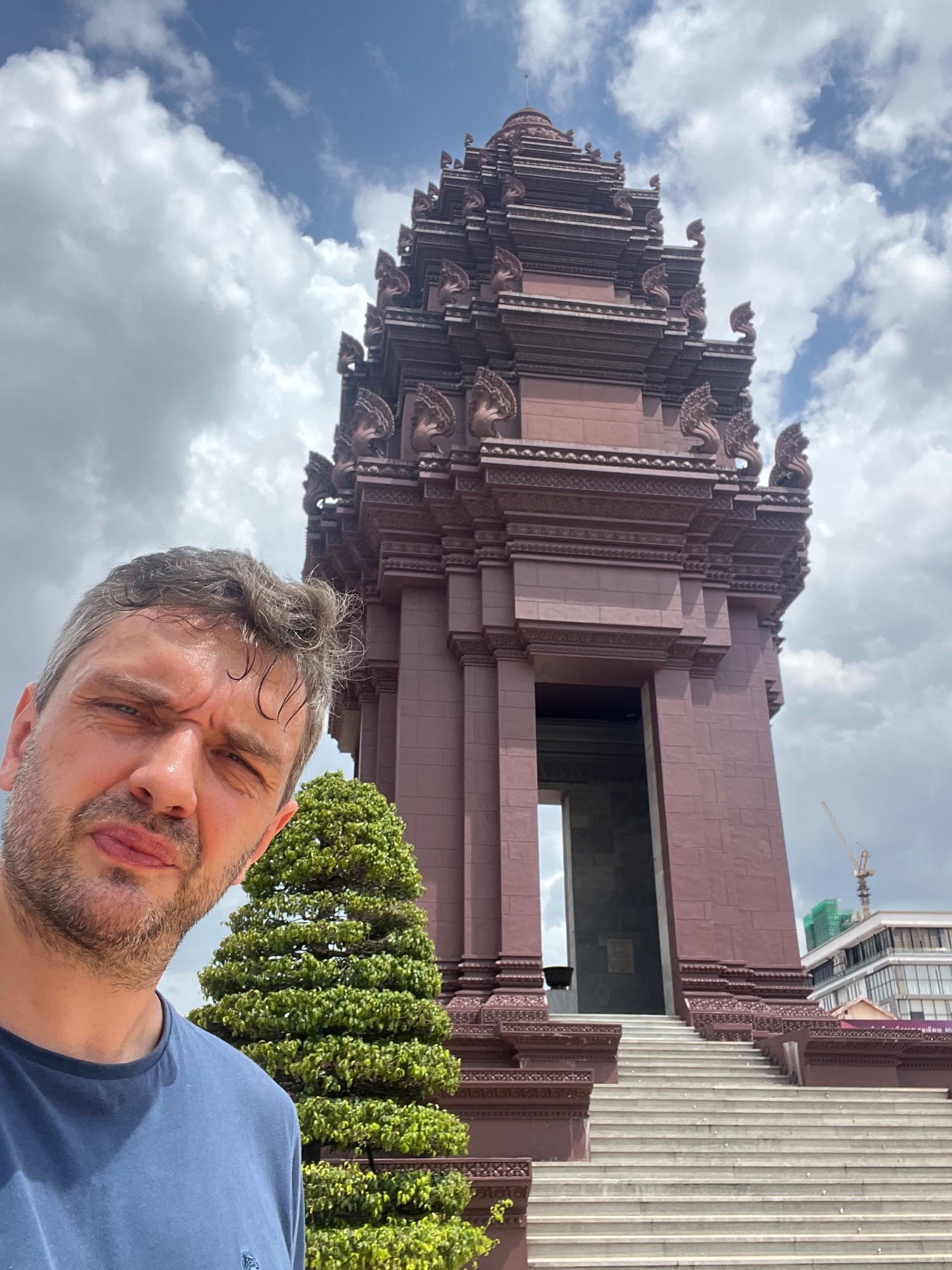 Phnom Penh Pictures